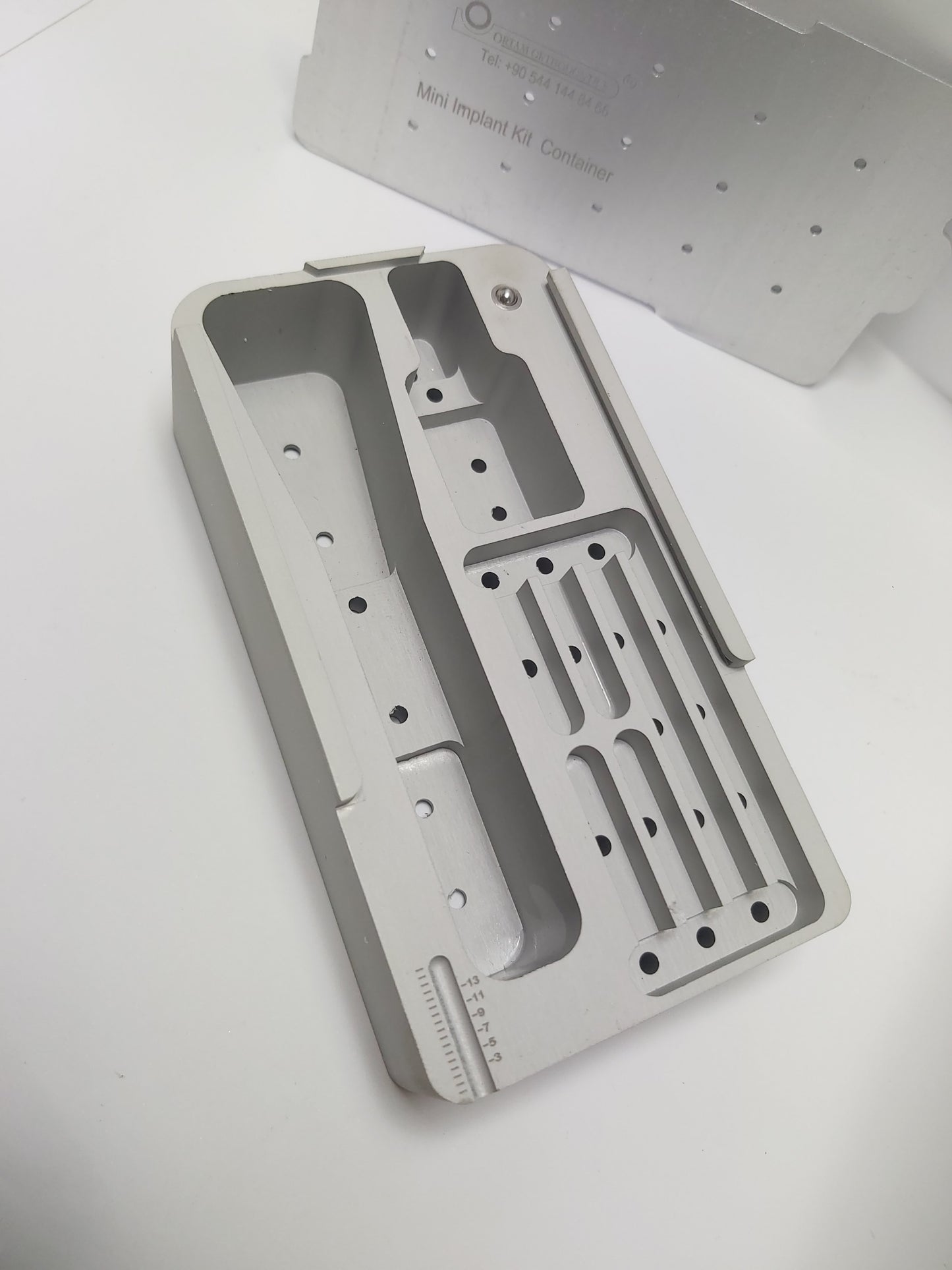 Mini Implant Container