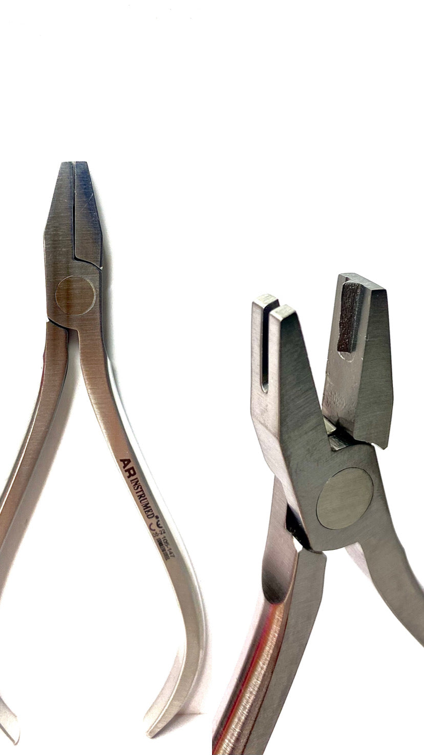 105-147 AR V Bend Plier